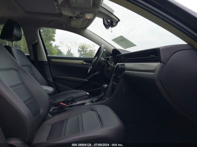 Photo 4 VIN: 1VWSA7A33MC001944 - VOLKSWAGEN PASSAT 