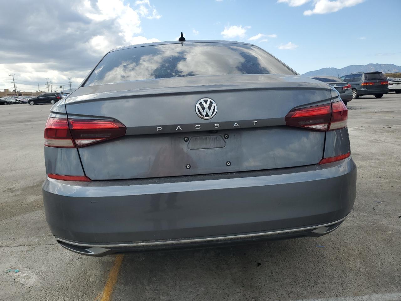 Photo 5 VIN: 1VWSA7A34LC017908 - VOLKSWAGEN PASSAT 