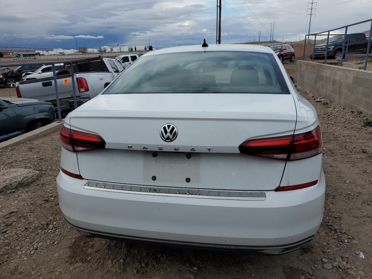 Photo 5 VIN: 1VWSA7A34MC014119 - VOLKSWAGEN PASSAT 