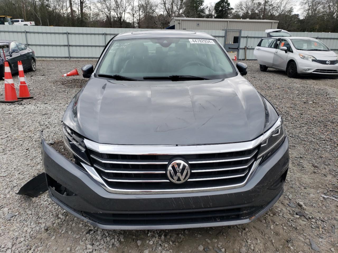 Photo 4 VIN: 1VWSA7A35MC015618 - VOLKSWAGEN PASSAT 