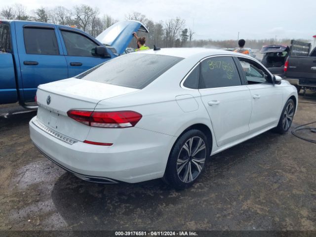 Photo 3 VIN: 1VWSA7A35NC005625 - VOLKSWAGEN PASSAT 