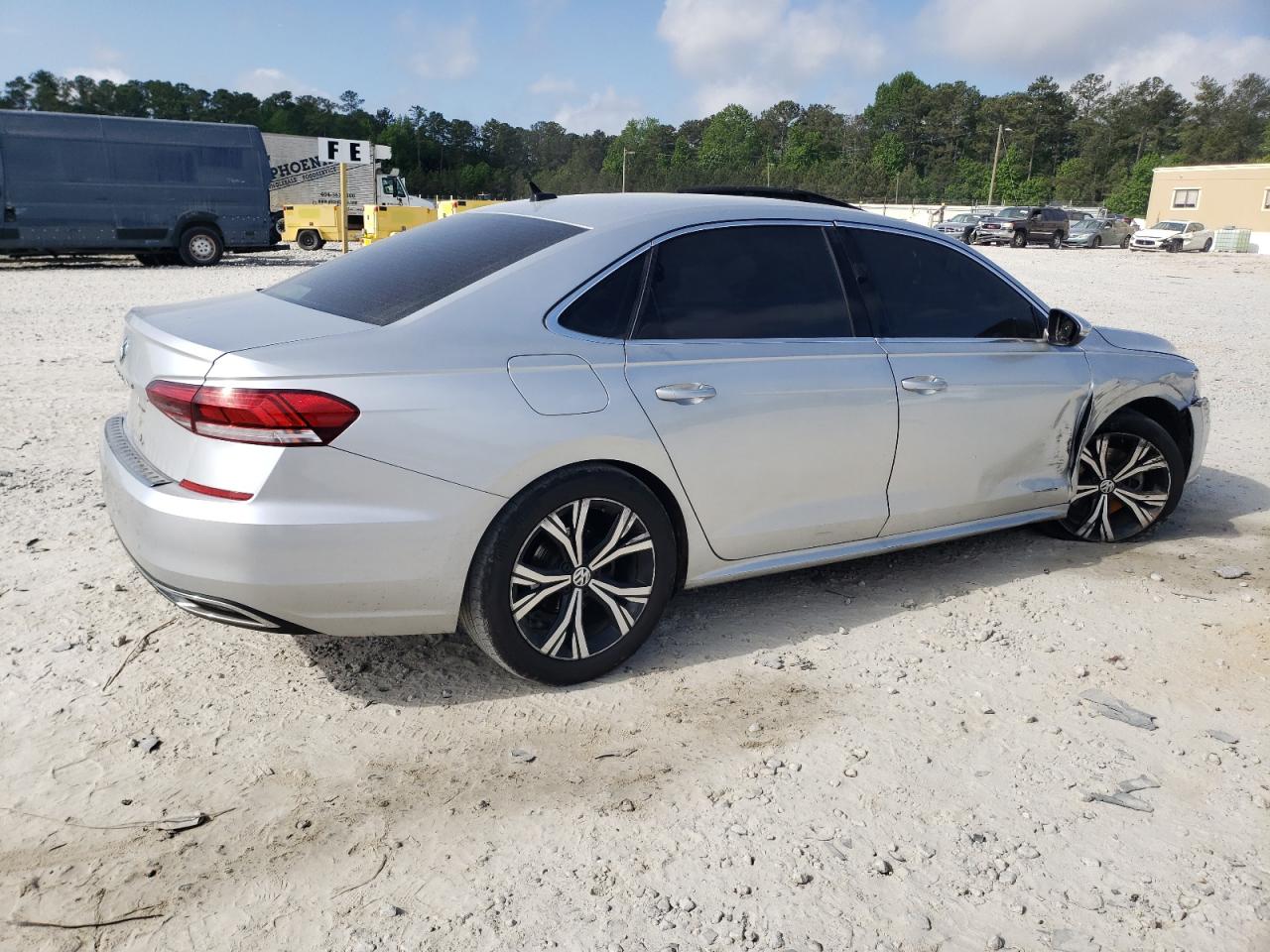 Photo 2 VIN: 1VWSA7A36MC002781 - VOLKSWAGEN PASSAT 