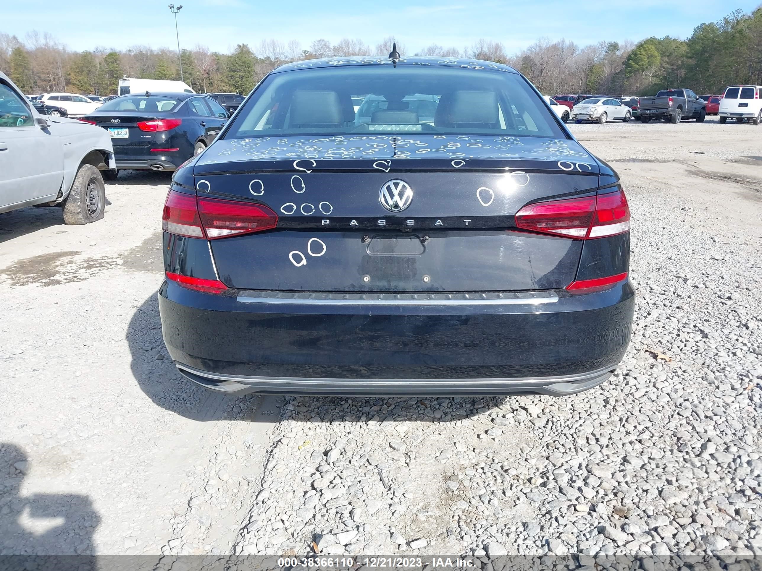 Photo 15 VIN: 1VWSA7A36NC001339 - VOLKSWAGEN PASSAT 