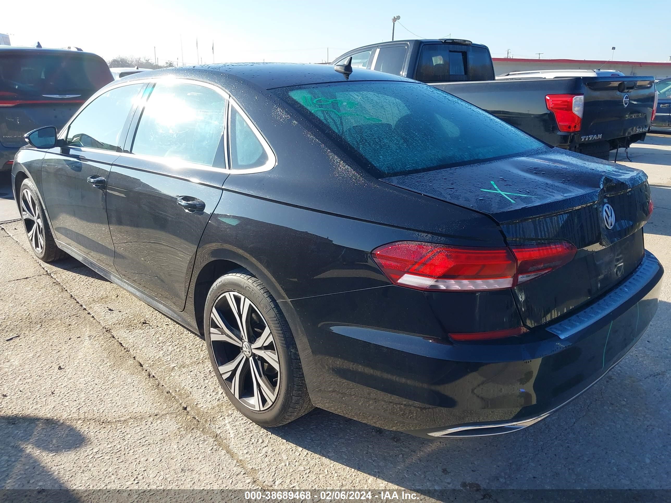 Photo 2 VIN: 1VWSA7A37NC008672 - VOLKSWAGEN PASSAT 