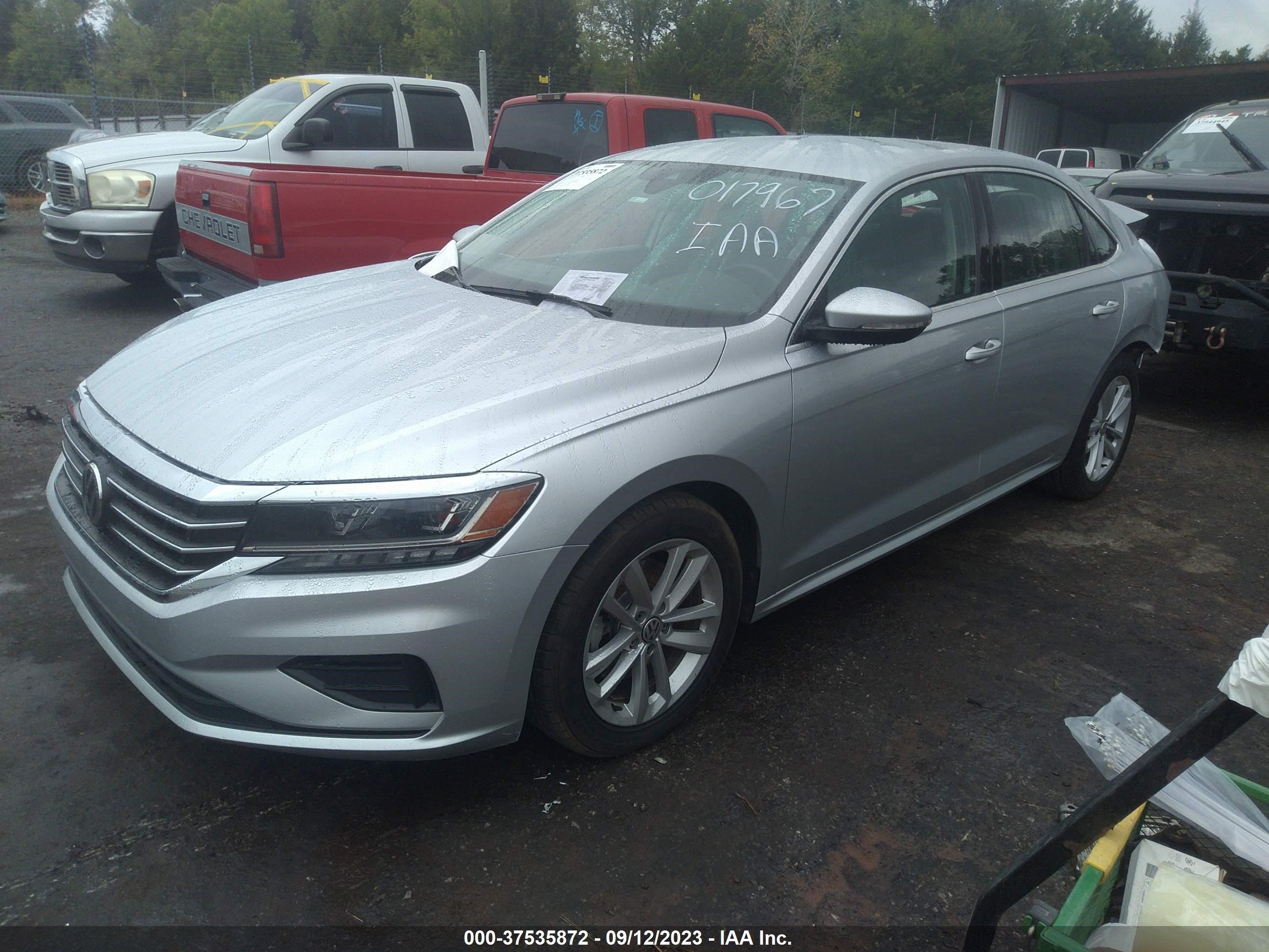 Photo 1 VIN: 1VWSA7A39LC017967 - VOLKSWAGEN PASSAT 