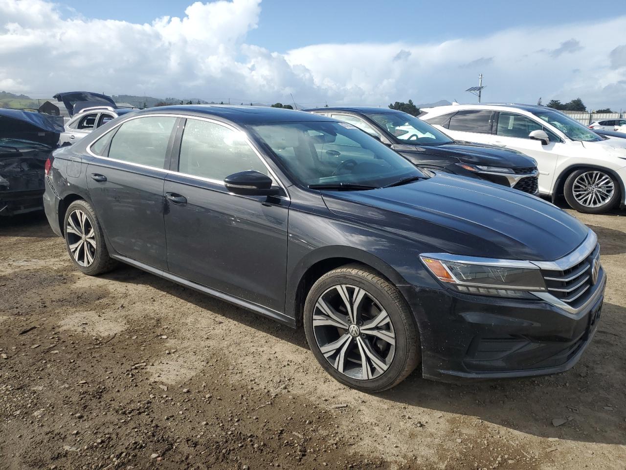 Photo 3 VIN: 1VWSA7A39MC001835 - VOLKSWAGEN PASSAT 