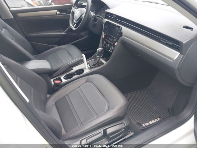 Photo 4 VIN: 1VWSA7A39MC002337 - VOLKSWAGEN PASSAT 