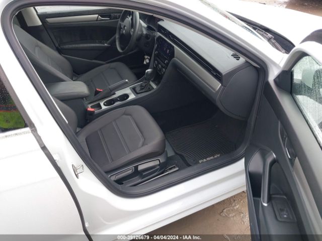 Photo 4 VIN: 1VWSA7A39NC001559 - VOLKSWAGEN PASSAT 