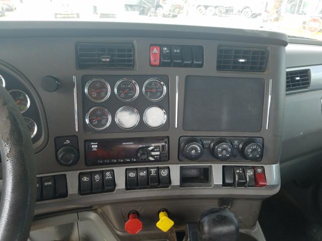 Photo 8 VIN: 1XKZDP0X8GJ496045 - KENWORTH CONSTRUCTI 