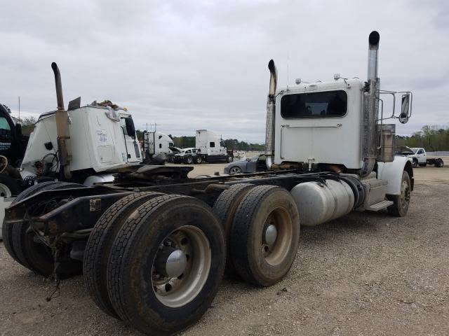 Photo 3 VIN: 1XPWD40X2ED235209 - PETERBILT 388 