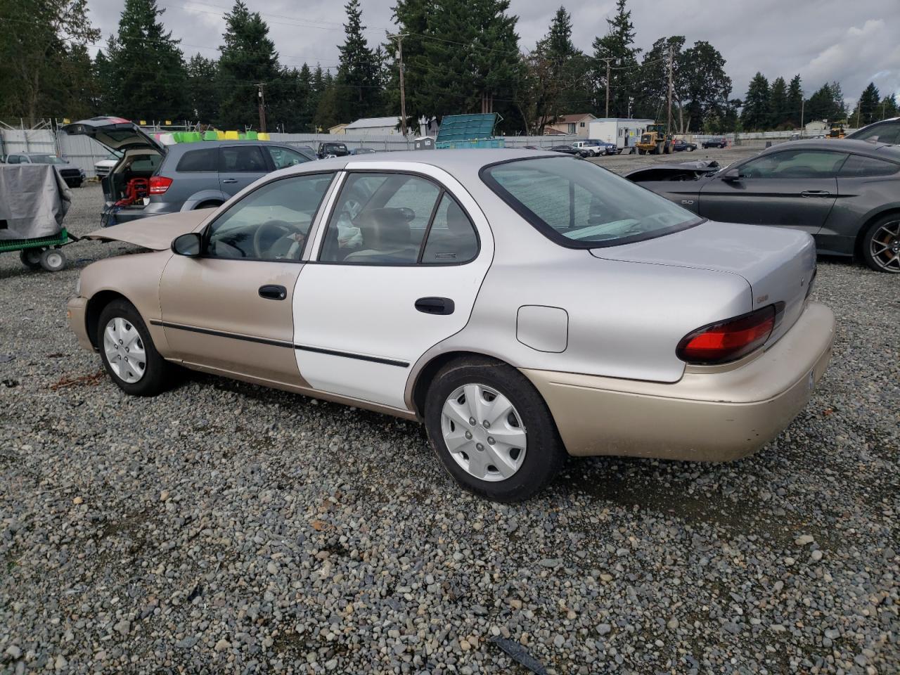 Photo 1 VIN: 1Y1SK5260TZ061684 - GEO PRIZM 