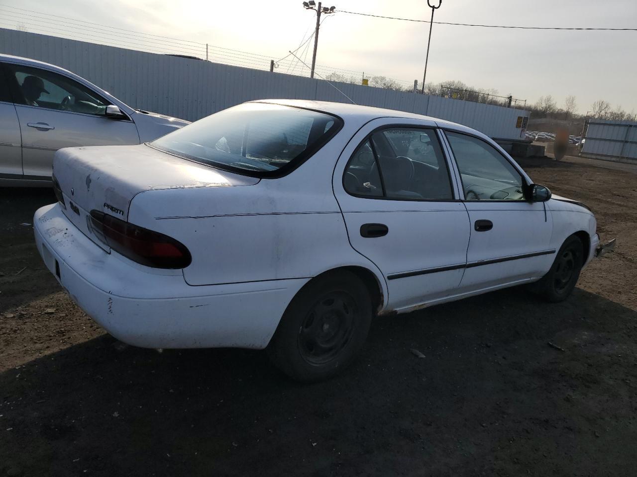 Photo 2 VIN: 1Y1SK5260VZ405596 - GEO PRIZM 