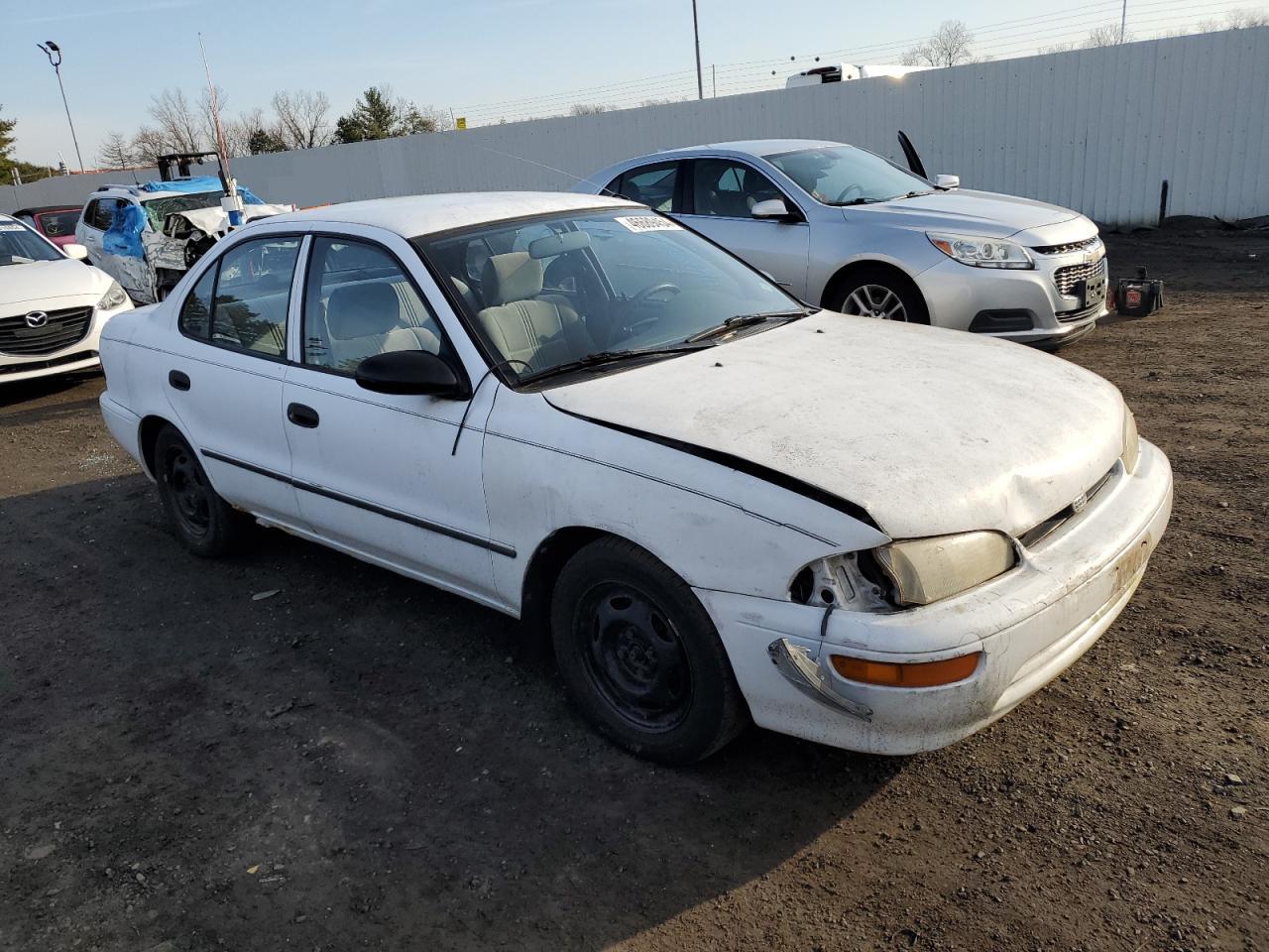 Photo 3 VIN: 1Y1SK5260VZ405596 - GEO PRIZM 