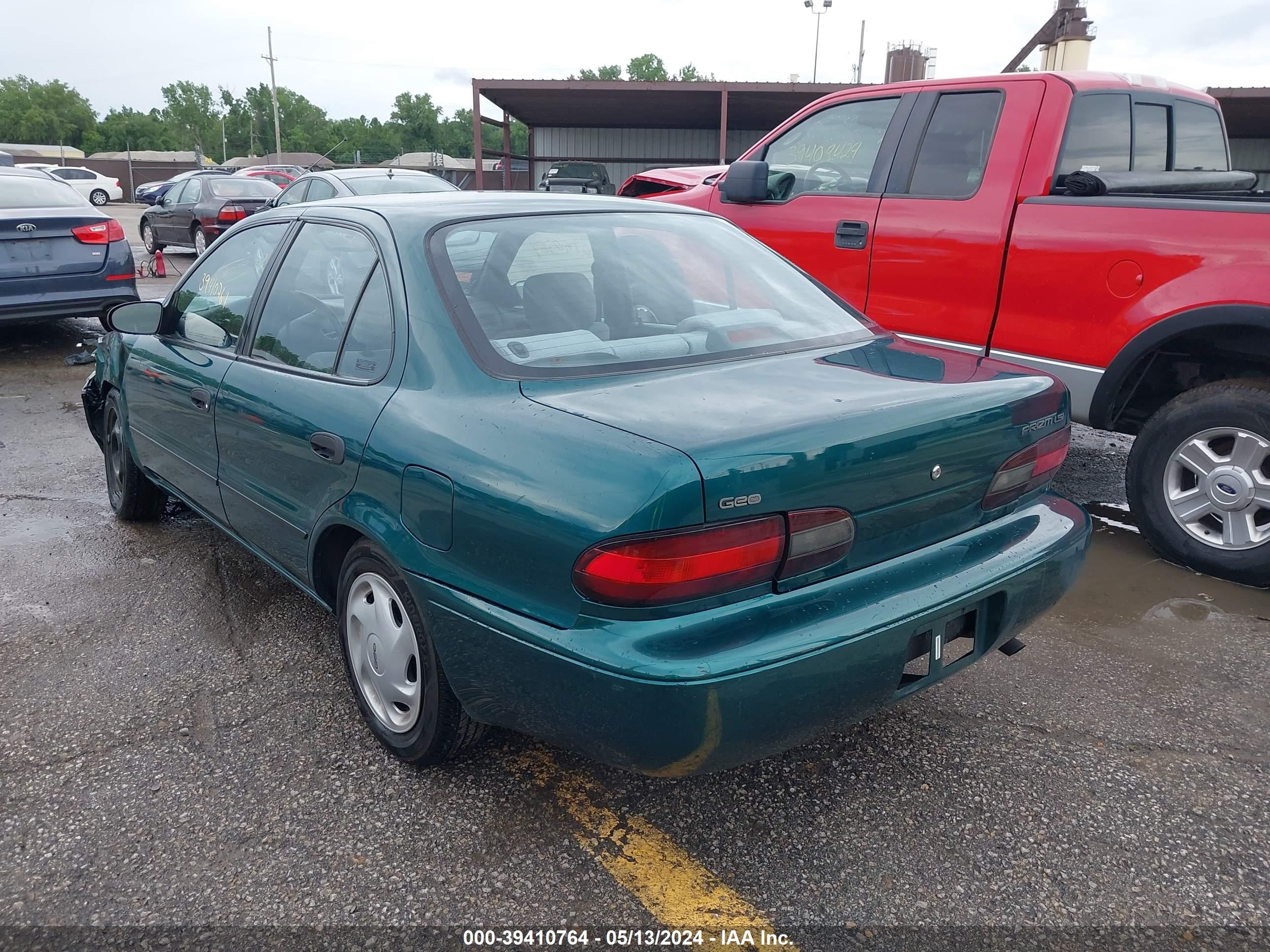 Photo 2 VIN: 1Y1SK5261TZ025406 - GEO PRIZM 