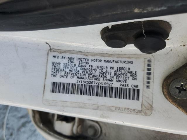 Photo 11 VIN: 1Y1SK5267VZ419527 - GEO PRIZM BASE 