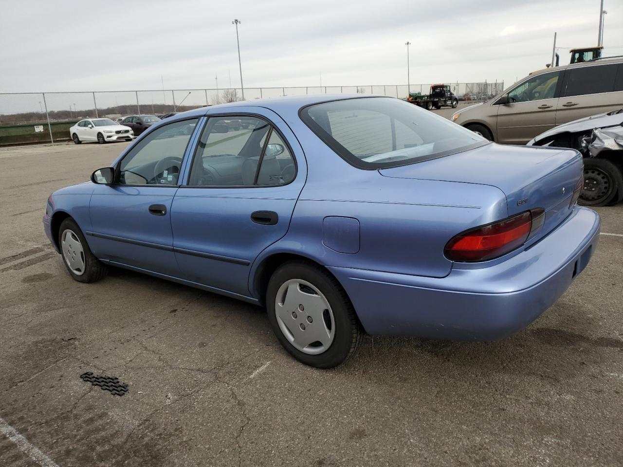 Photo 1 VIN: 1Y1SK526XSZ024933 - GEO PRIZM 