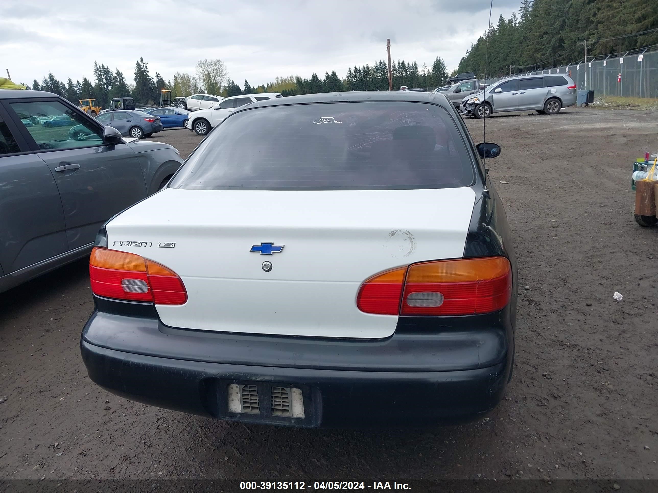 Photo 16 VIN: 1Y1SK52801Z404461 - CHEVROLET PRIZM 