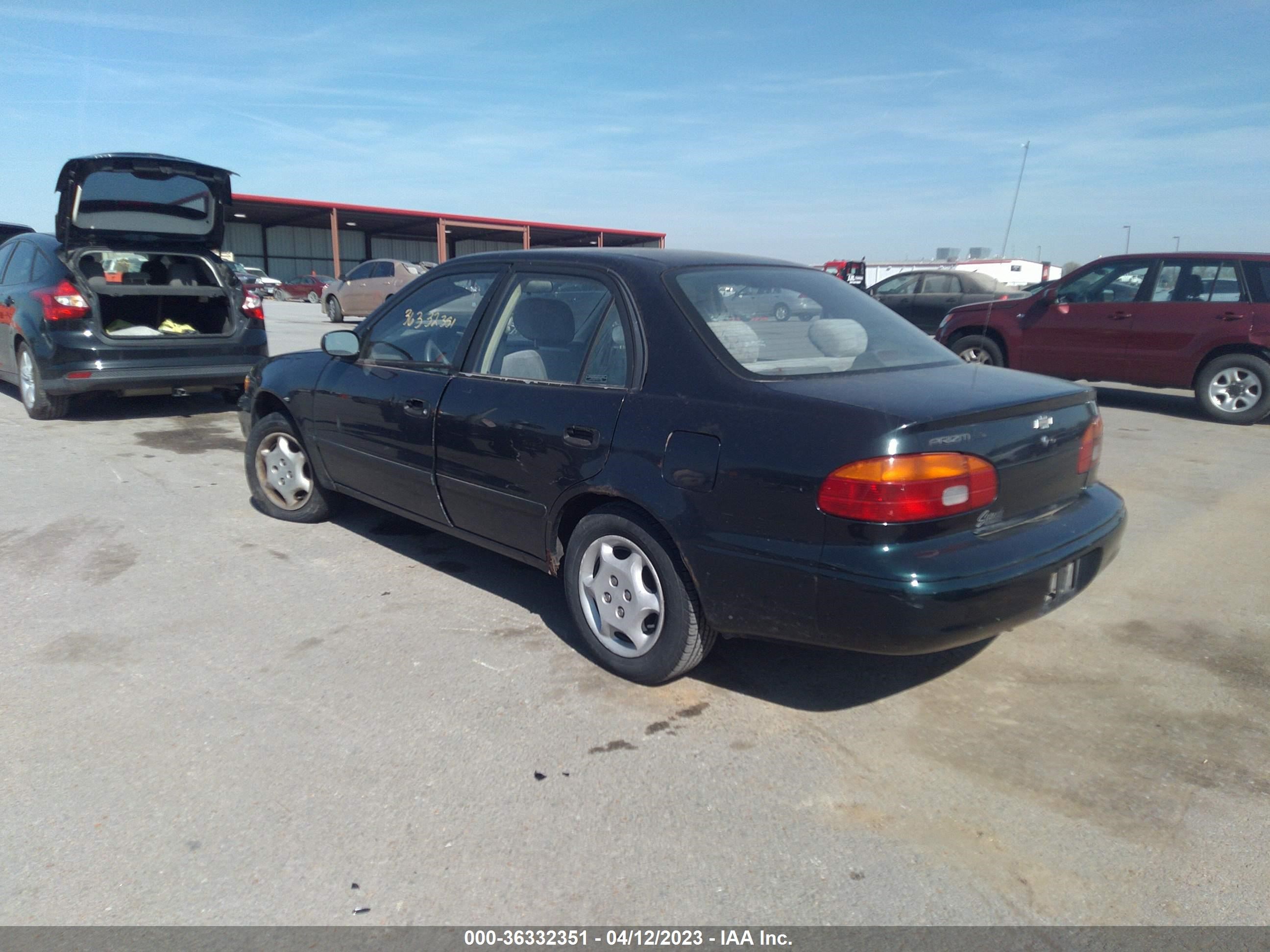 Photo 2 VIN: 1Y1SK5280WZ411546 - CHEVROLET PRIZM 