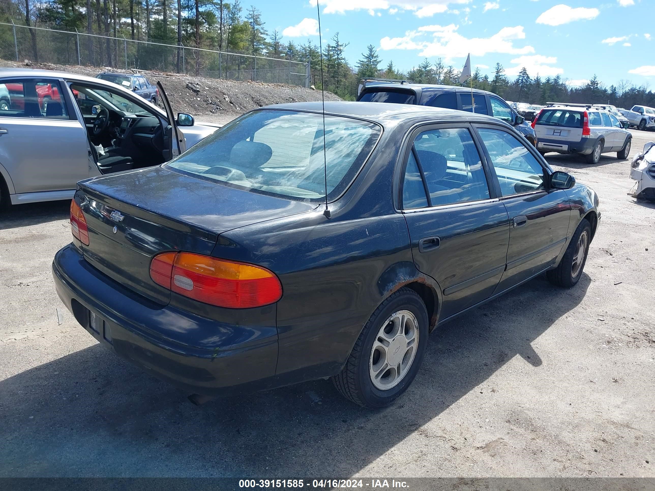 Photo 3 VIN: 1Y1SK52822Z420128 - CHEVROLET PRIZM 