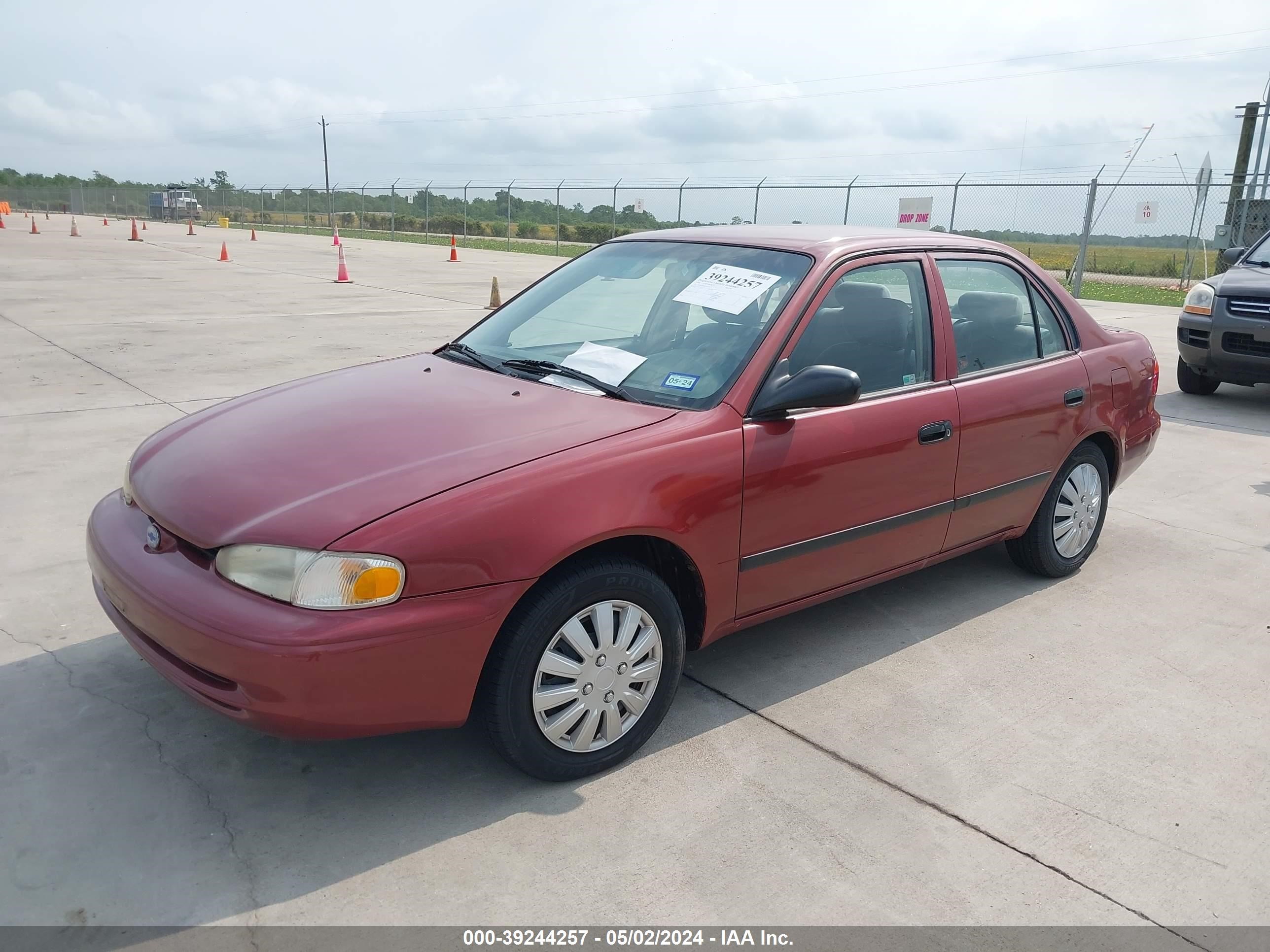 Photo 1 VIN: 1Y1SK5283XZ411574 - CHEVROLET PRIZM 