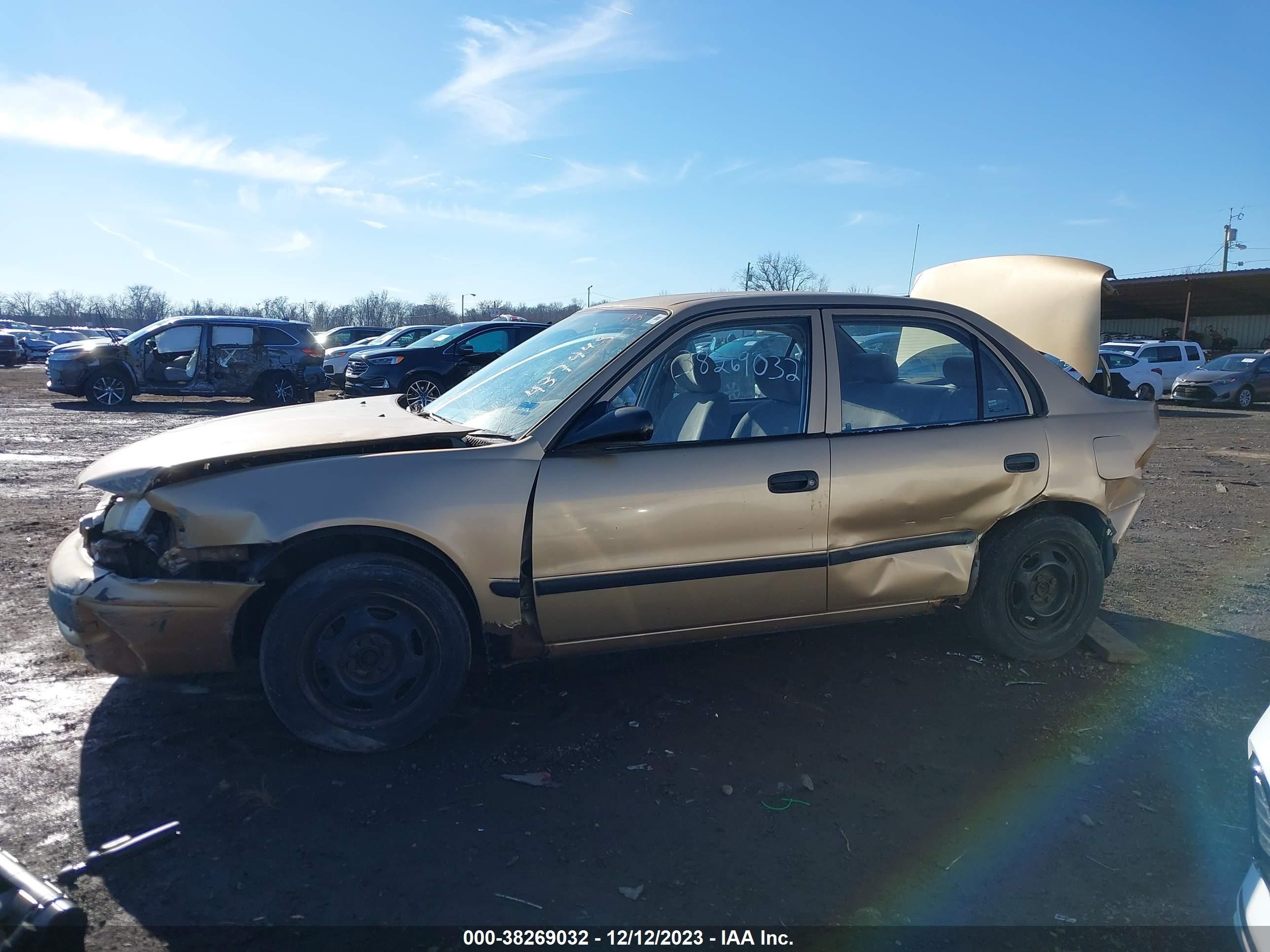 Photo 14 VIN: 1Y1SK5285YZ437448 - CHEVROLET PRIZM 