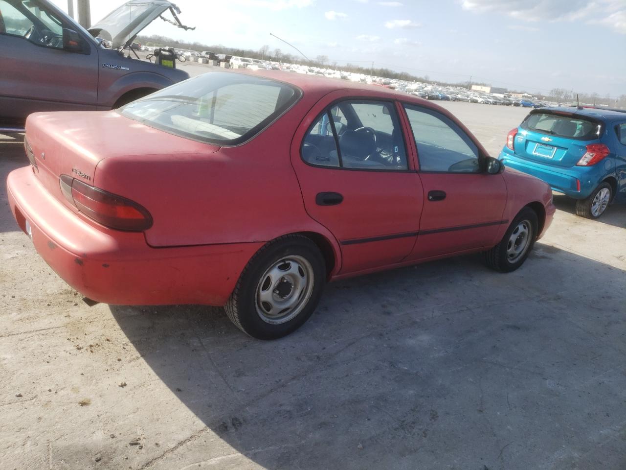 Photo 2 VIN: 1Y1SK5365PZ055612 - GEO PRIZM 