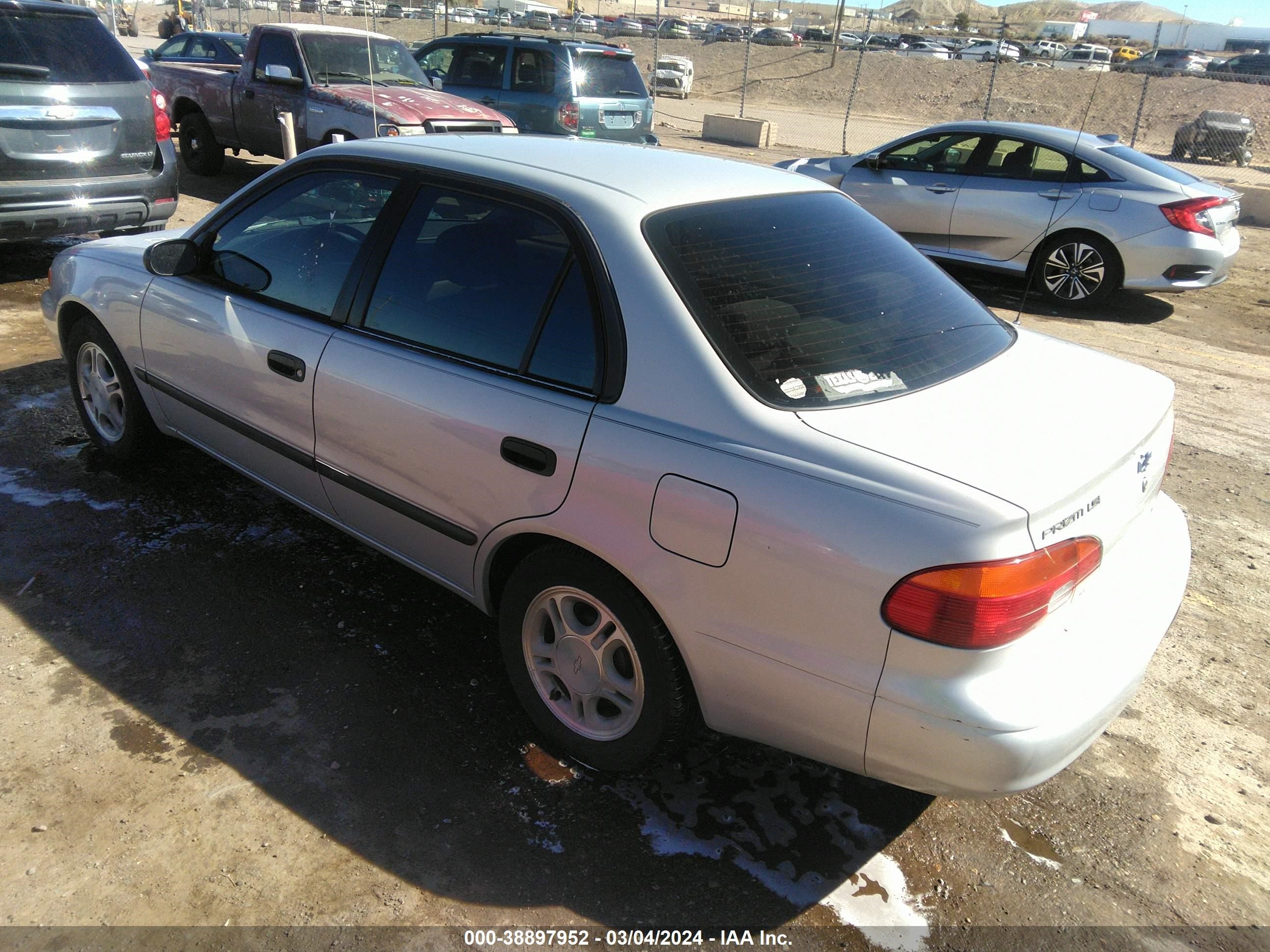 Photo 2 VIN: 1Y1SK5486YZ432451 - CHEVROLET PRIZM 