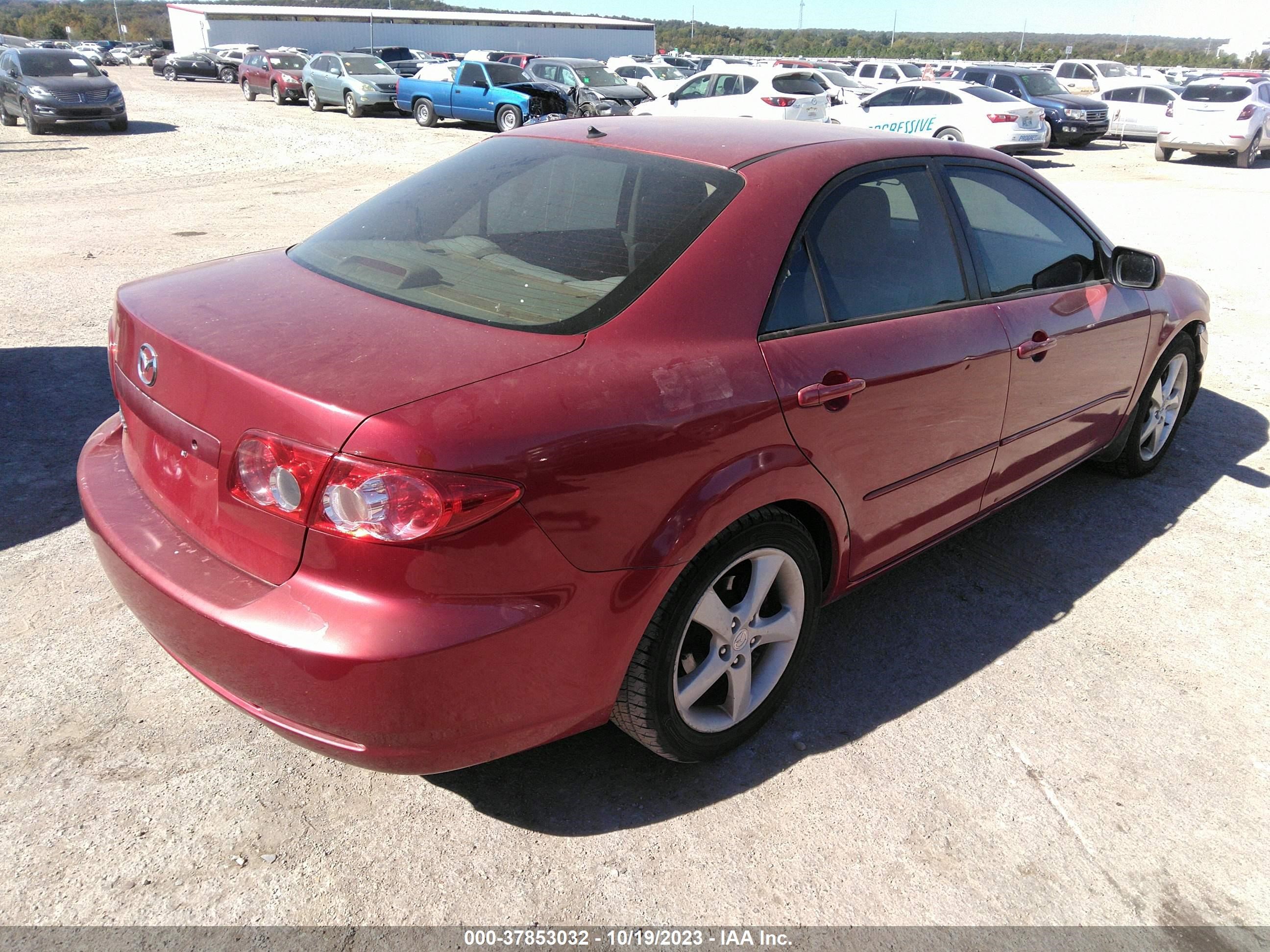 Photo 3 VIN: 1YVFP80C055M28668 - MAZDA 6 