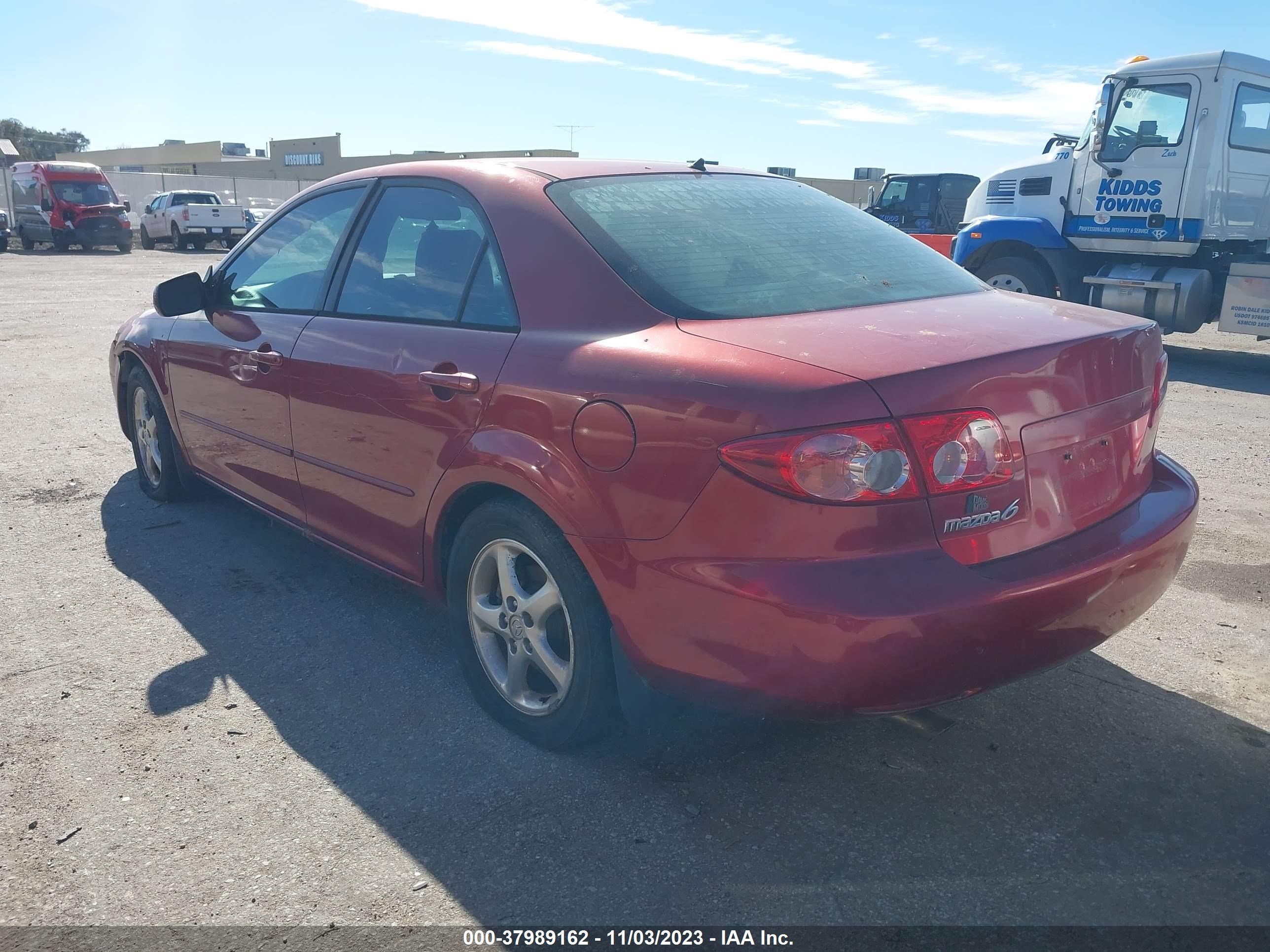 Photo 2 VIN: 1YVFP80C155M66670 - MAZDA 6 