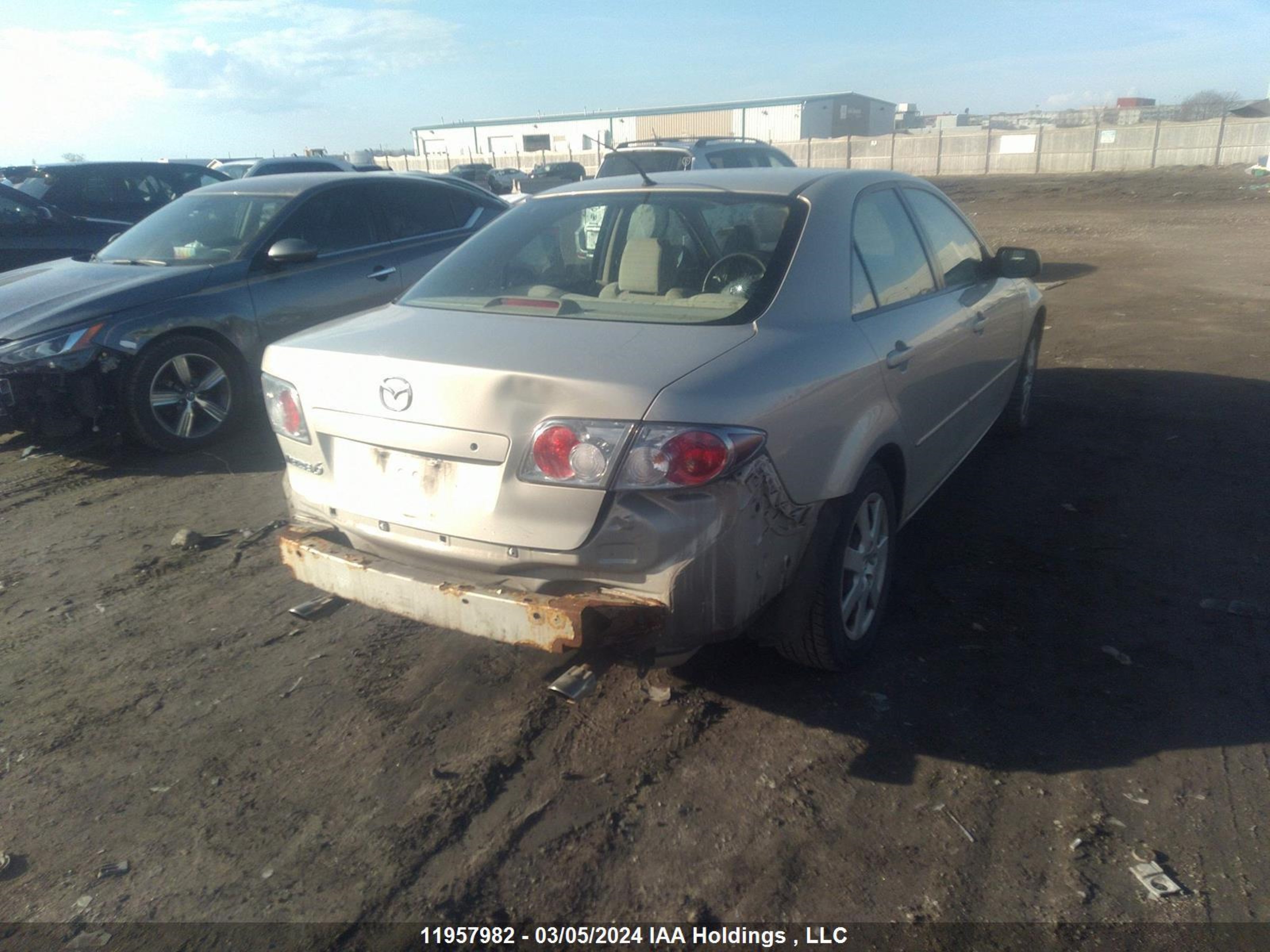 Photo 3 VIN: 1YVFP80C665M53379 - MAZDA 6 