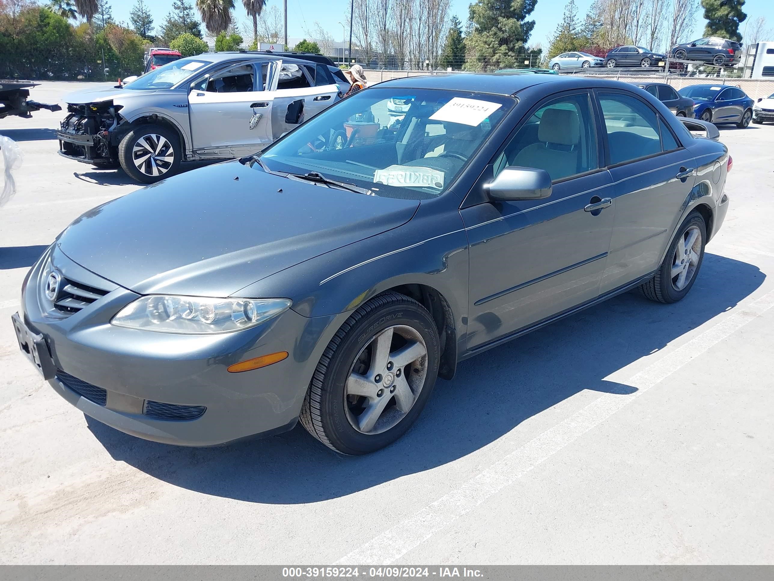 Photo 1 VIN: 1YVFP80C835M17396 - MAZDA 6 