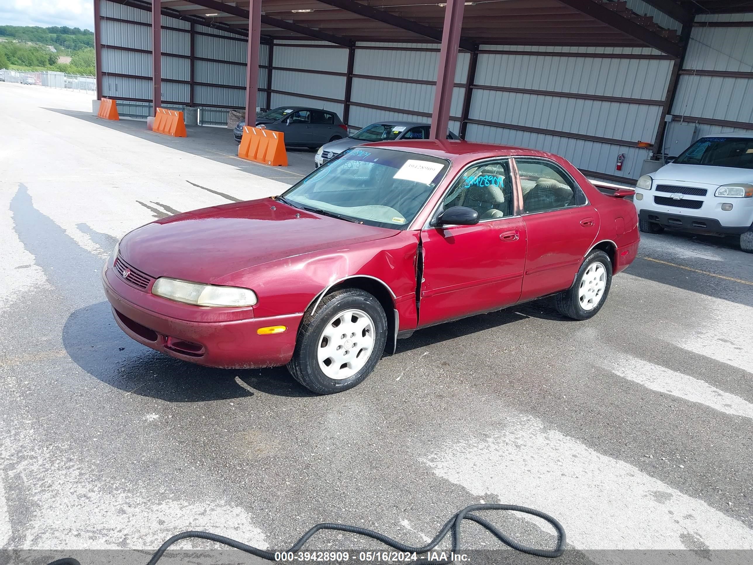 Photo 1 VIN: 1YVGE22C1R5143410 - MAZDA 626 