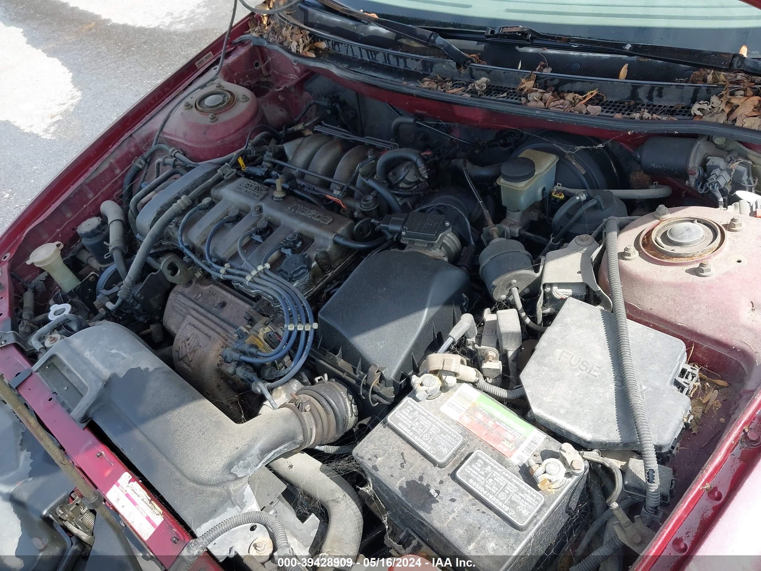 Photo 9 VIN: 1YVGE22C1R5143410 - MAZDA 626 