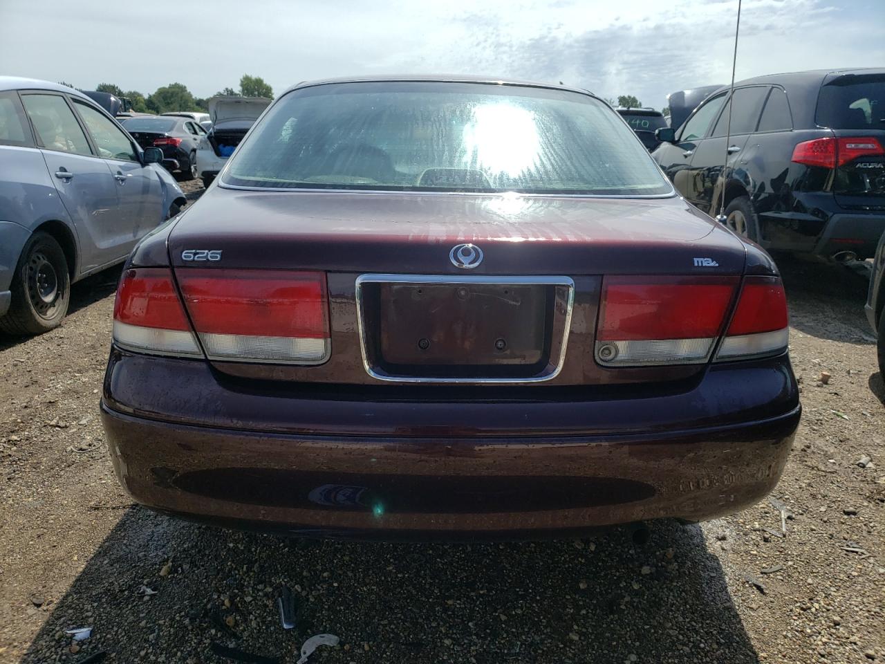 Photo 5 VIN: 1YVGE22C3V5666941 - MAZDA 626 