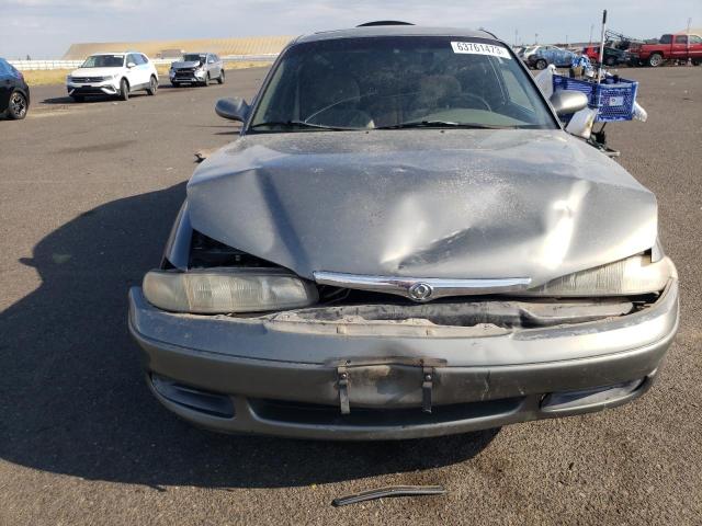 Photo 4 VIN: 1YVGE22C3V5668074 - MAZDA 626 DX 