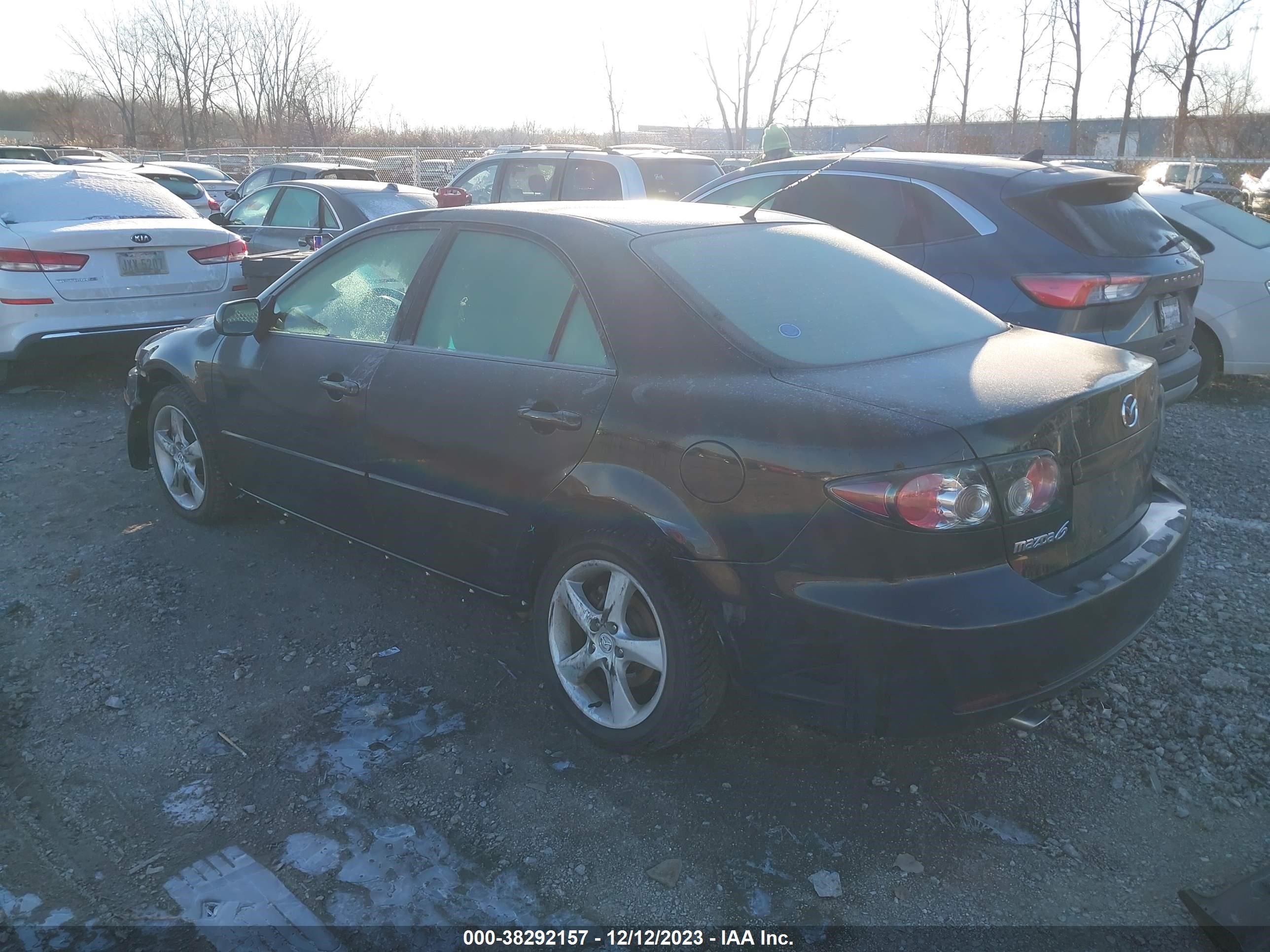 Photo 2 VIN: 1YVHP80C075M59981 - MAZDA 6 