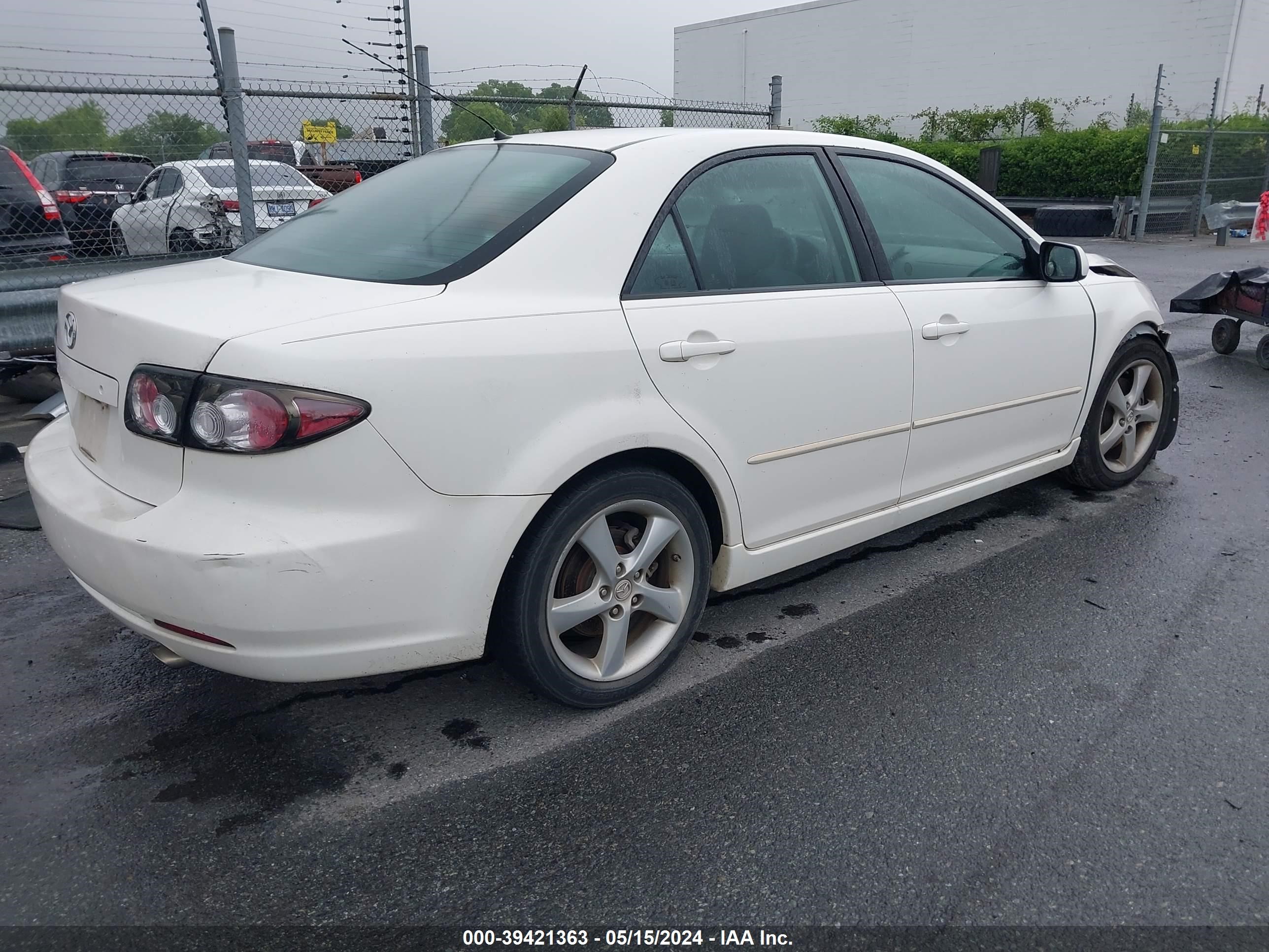 Photo 3 VIN: 1YVHP80C085M10832 - MAZDA 6 