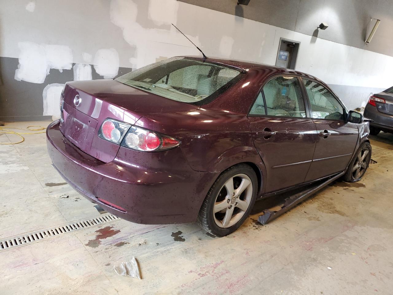 Photo 2 VIN: 1YVHP80C175M39125 - MAZDA 6 