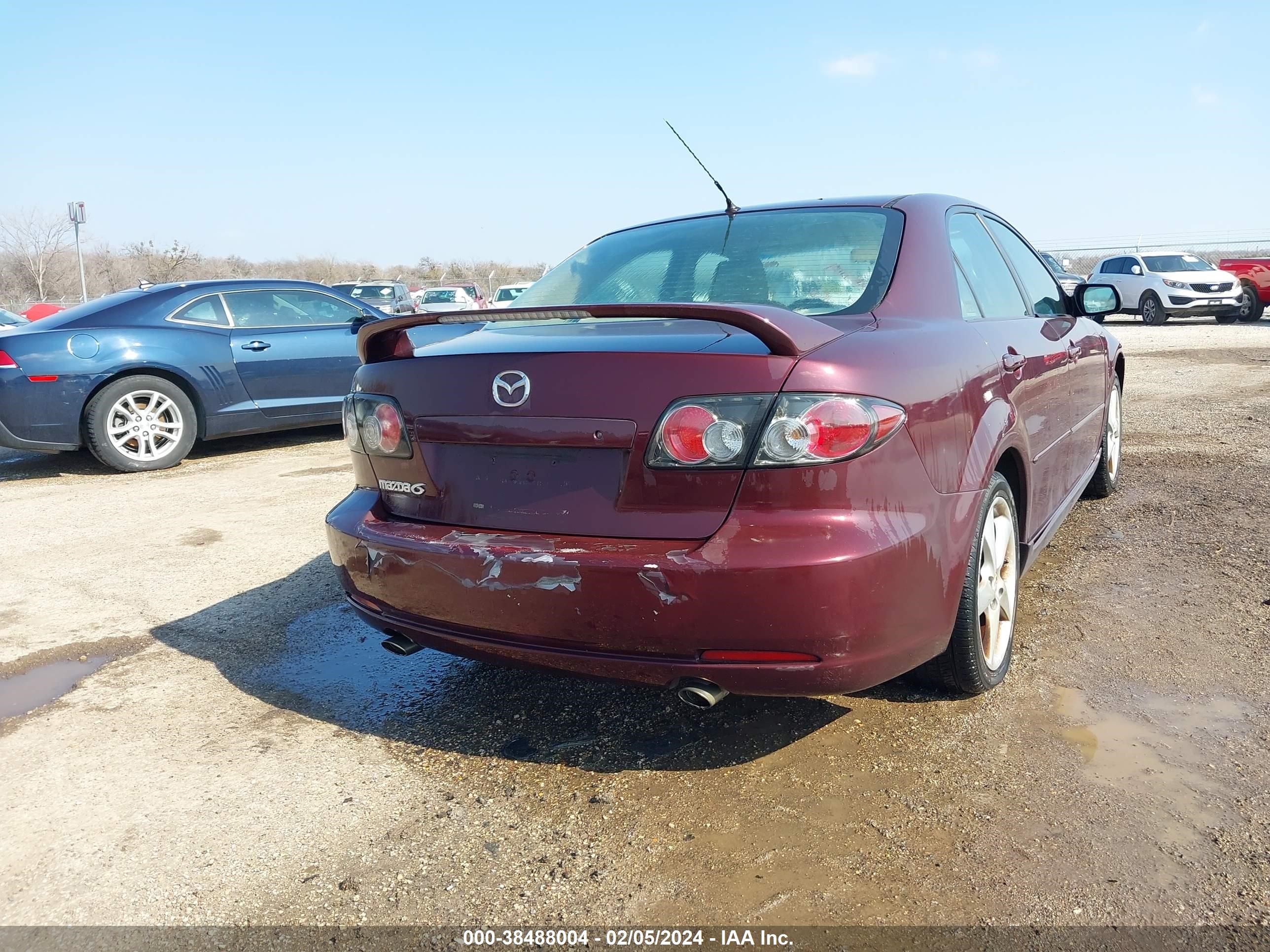 Photo 3 VIN: 1YVHP80C275M33415 - MAZDA 6 