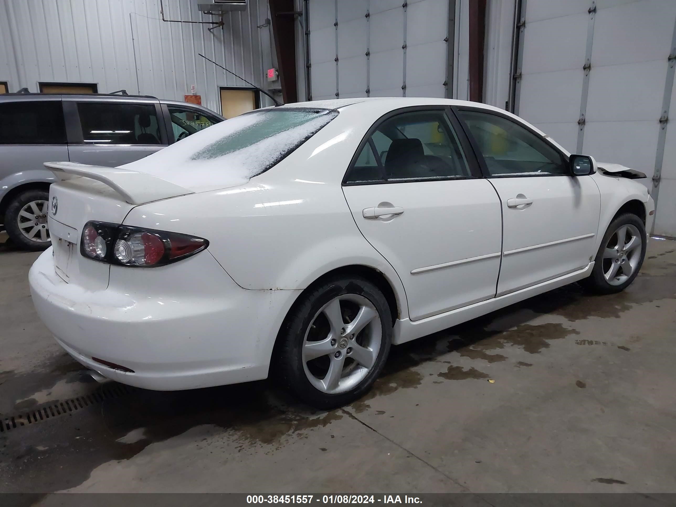 Photo 3 VIN: 1YVHP80C285M46229 - MAZDA 6 