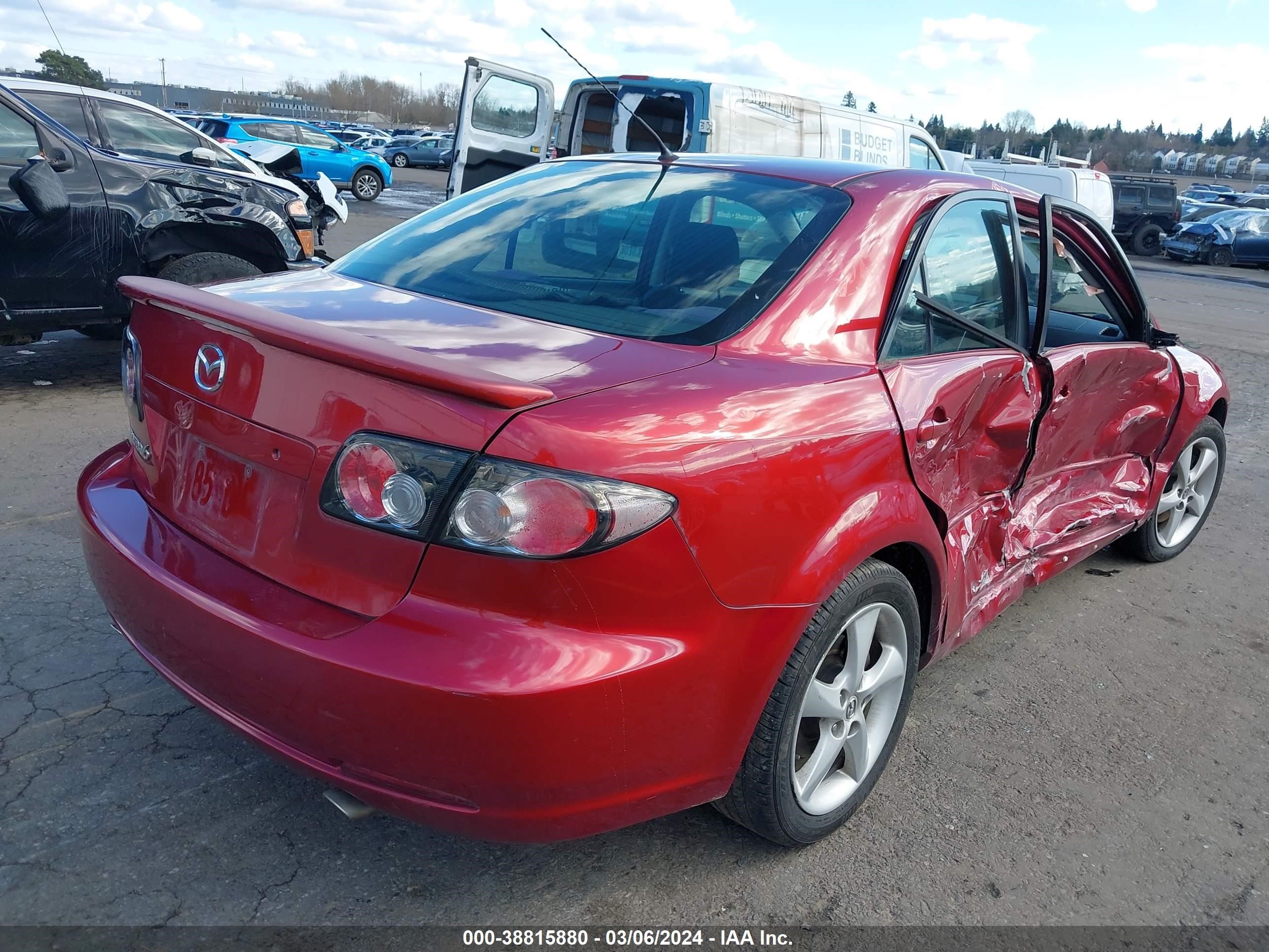 Photo 3 VIN: 1YVHP80C775M10762 - MAZDA 6 