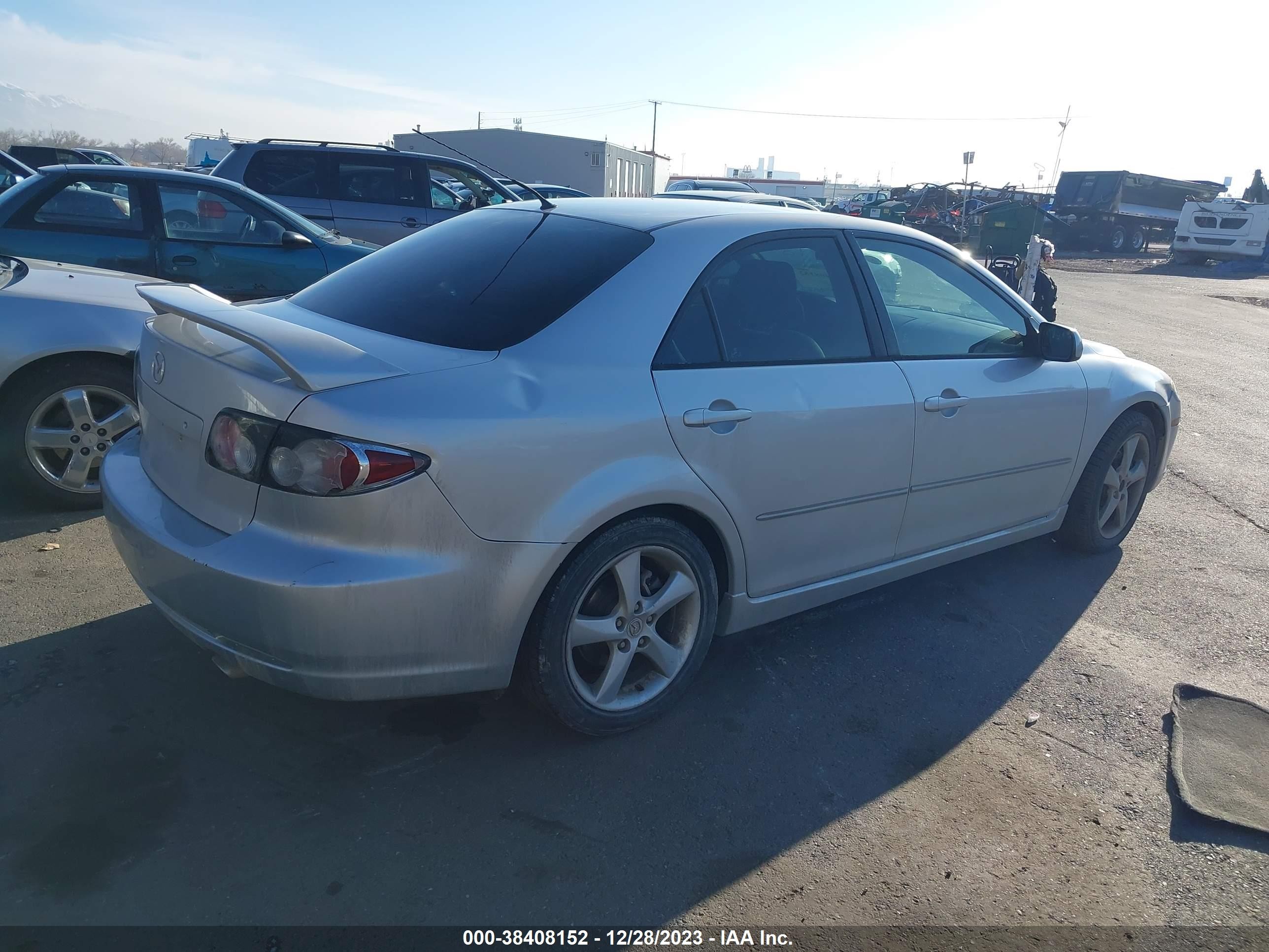 Photo 3 VIN: 1YVHP80C785M23660 - MAZDA 6 