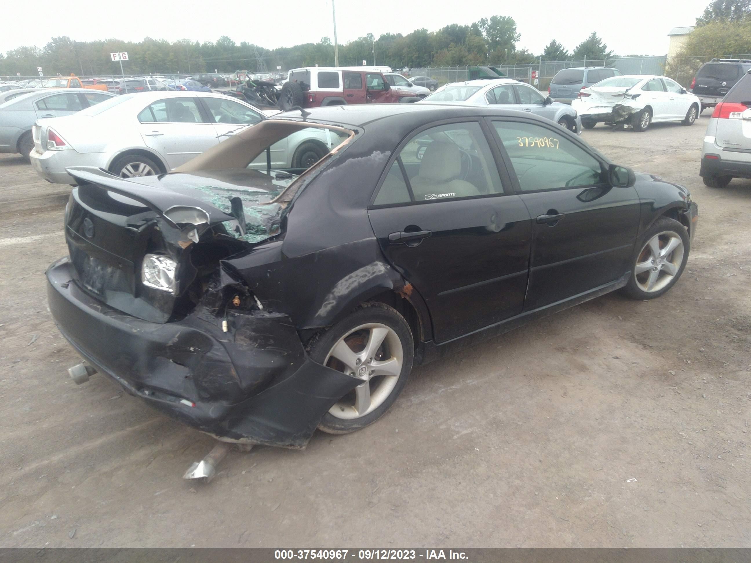 Photo 3 VIN: 1YVHP80C885M06818 - MAZDA 6 