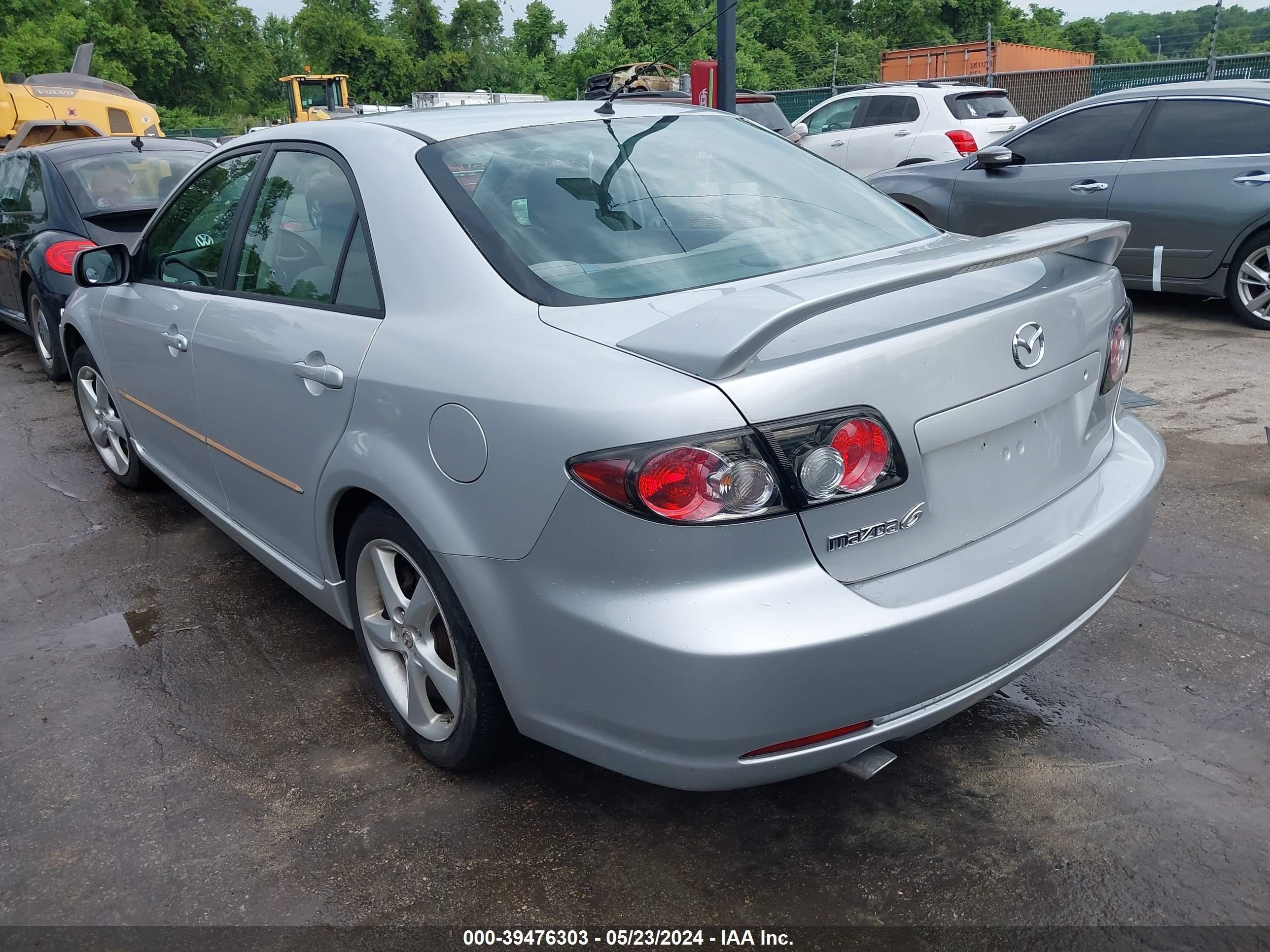 Photo 2 VIN: 1YVHP80C885M24686 - MAZDA 6 