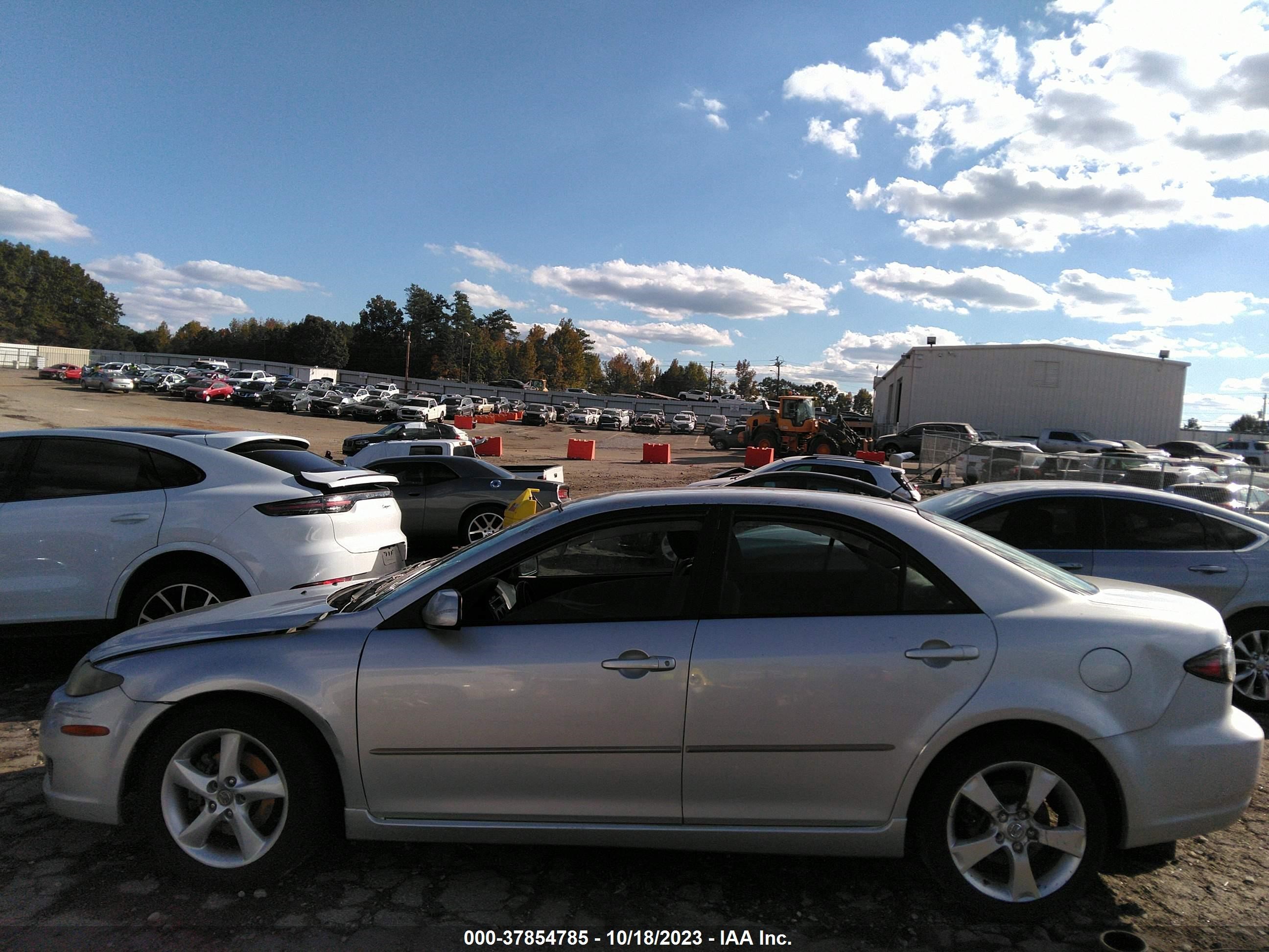 Photo 12 VIN: 1YVHP80C885M33405 - MAZDA 6 