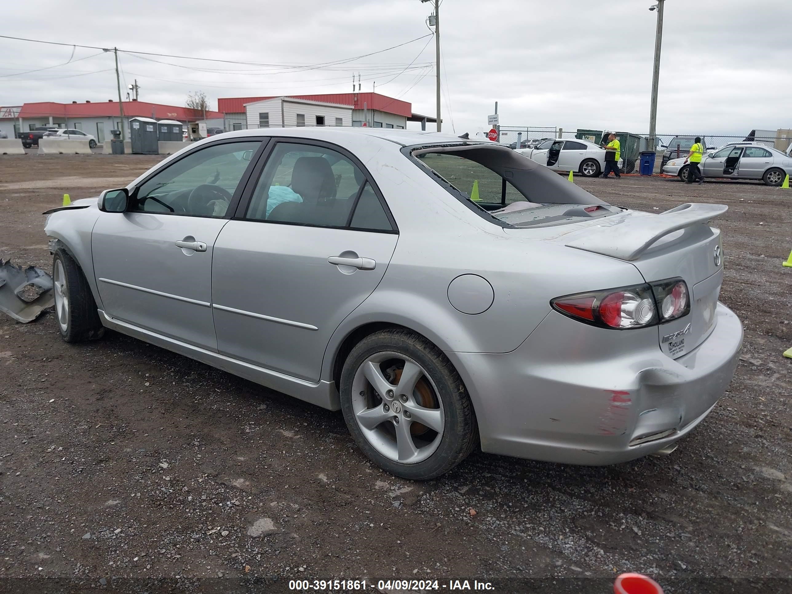 Photo 2 VIN: 1YVHP80C885M42444 - MAZDA 6 