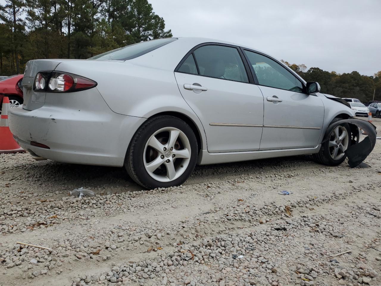 Photo 2 VIN: 1YVHP80C885M44209 - MAZDA 6 