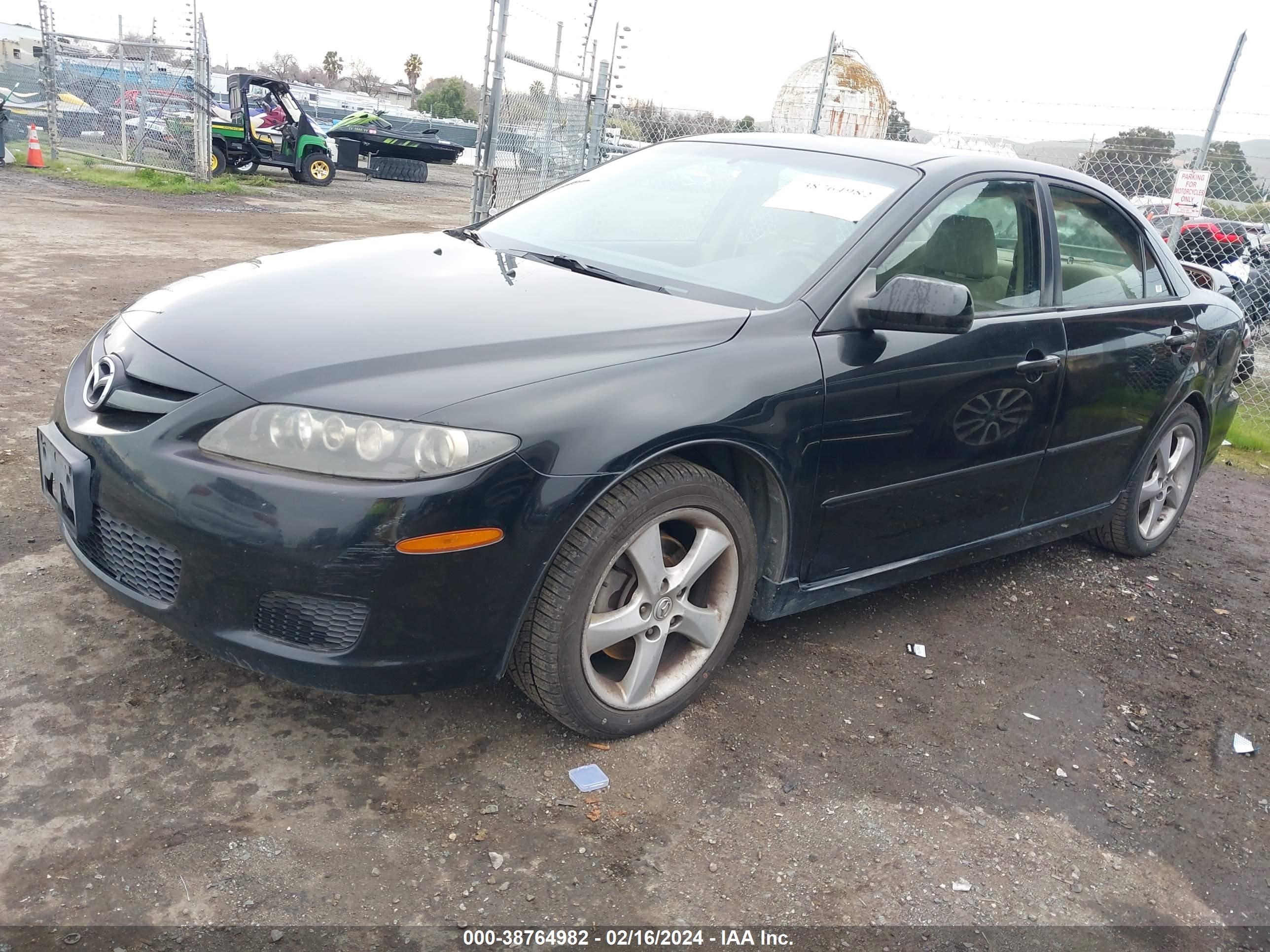 Photo 2 VIN: 1YVHP80C985M08092 - MAZDA 6 