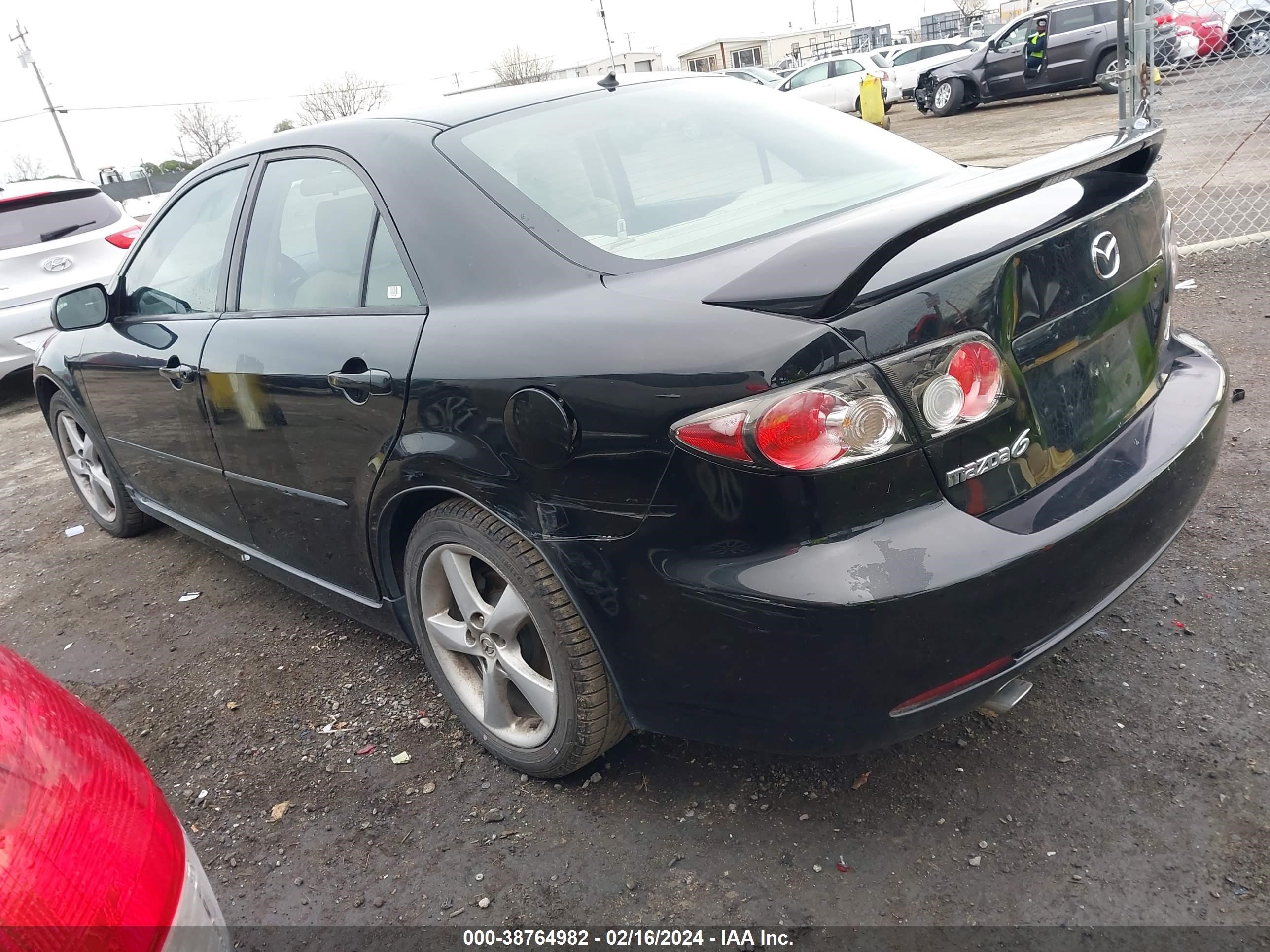 Photo 3 VIN: 1YVHP80C985M08092 - MAZDA 6 