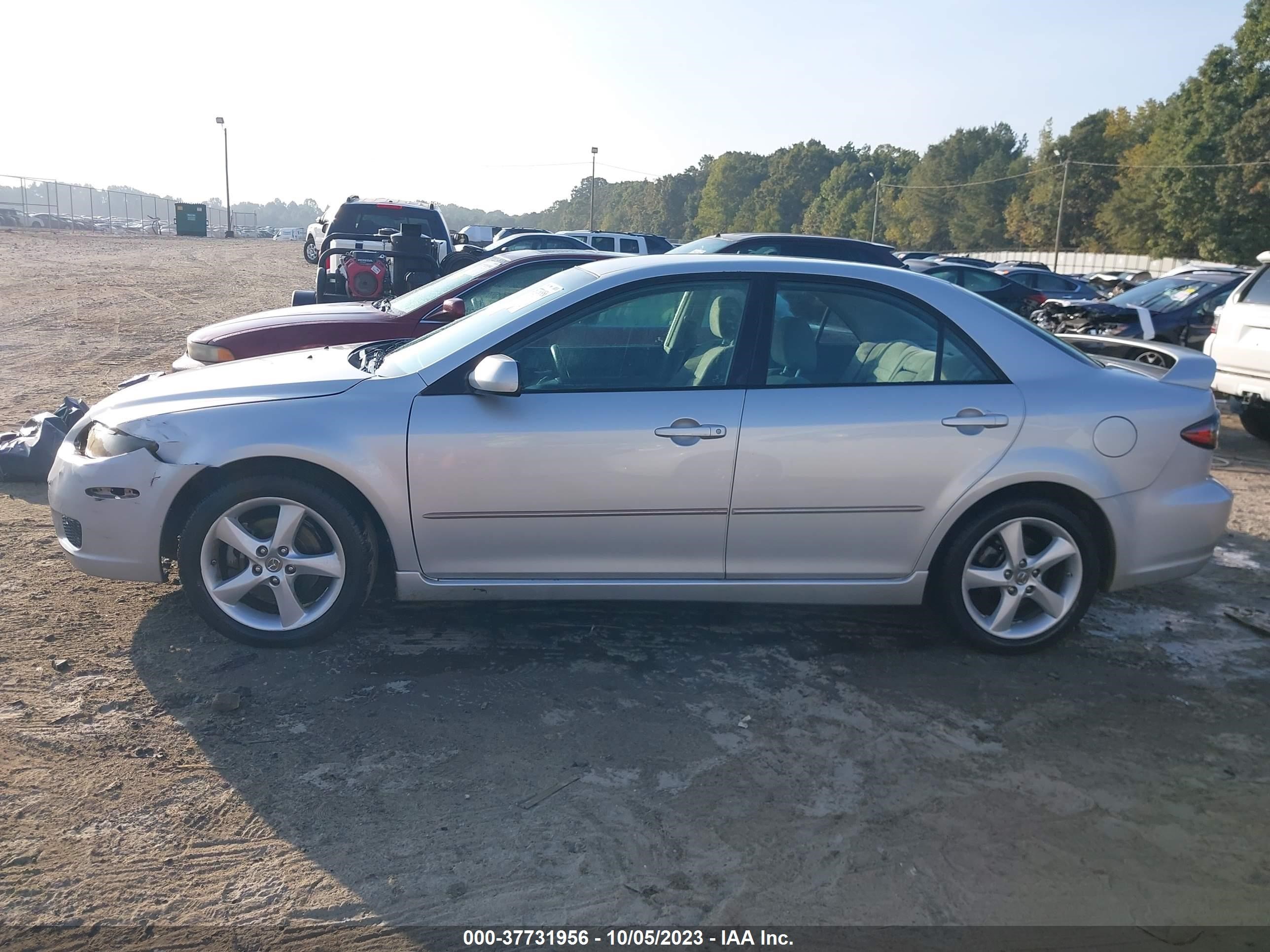 Photo 13 VIN: 1YVHP80C985M28293 - MAZDA 6 